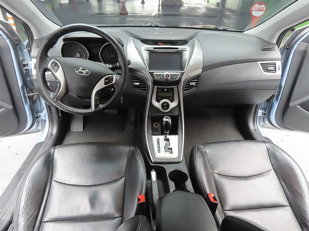HYUNDAI Avante 2011 Azul - Importación desde Corea - HF Imports Iquique - Foto 13