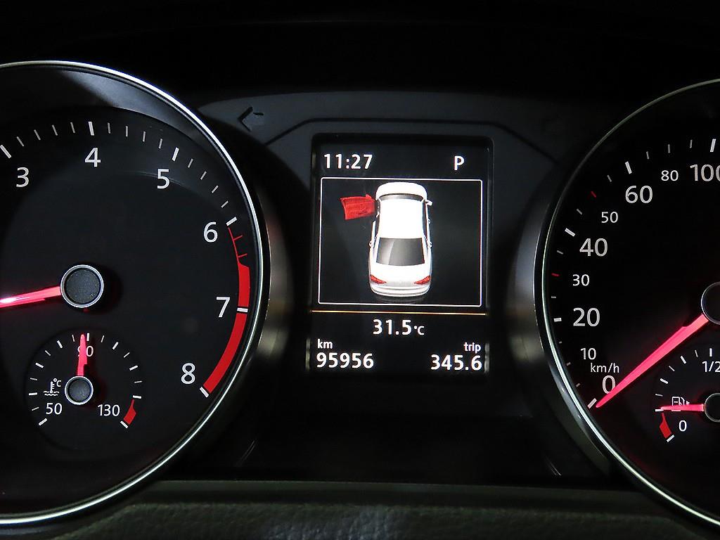 Volkswagen Passat - Vista 9