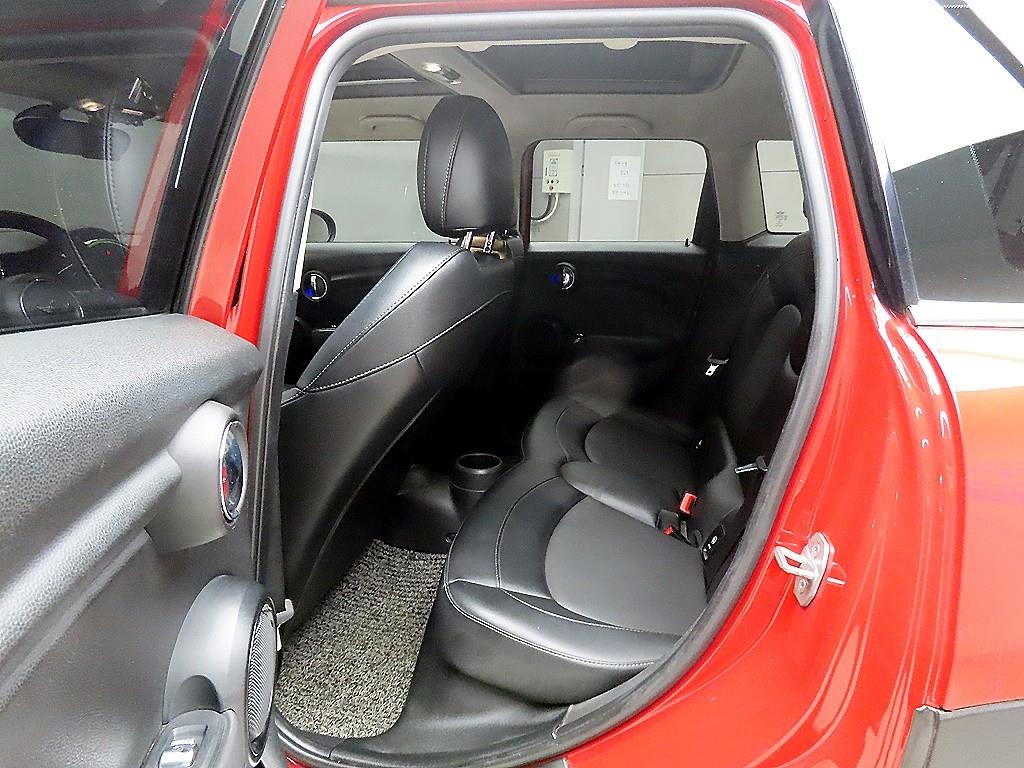 Mini Cooper - Vista 6