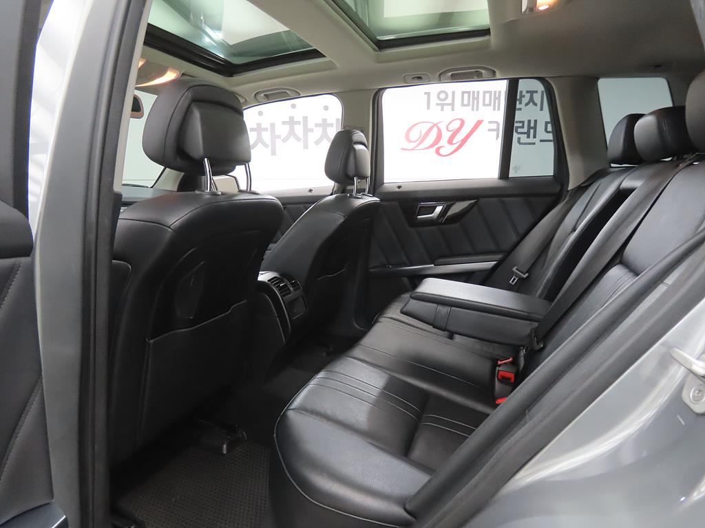 Mercedes Benz GLK Class - Vista 6