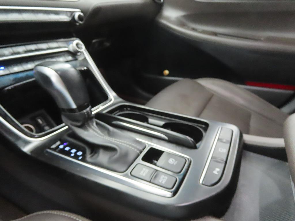 HYUNDAI Grandeur - Vista 11