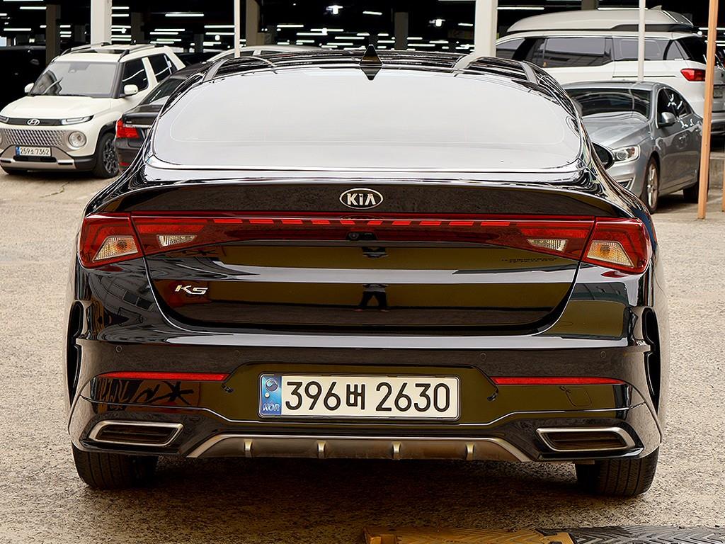 KIA K5 - Vista 5