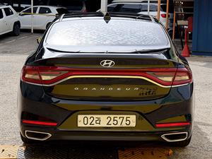 HYUNDAI Grandeur - Vista 6
