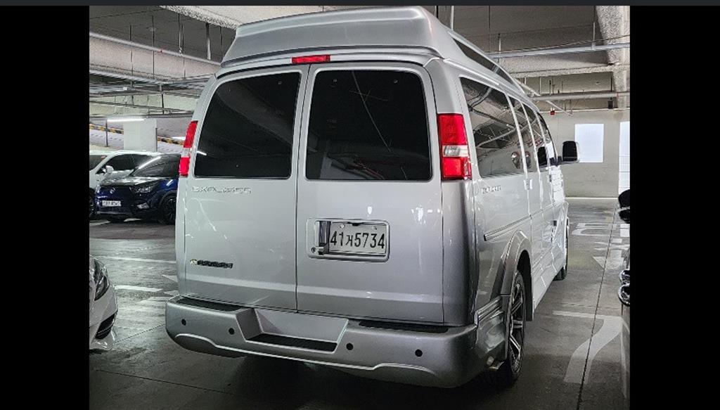 Chevrolet Express van - Vista 2