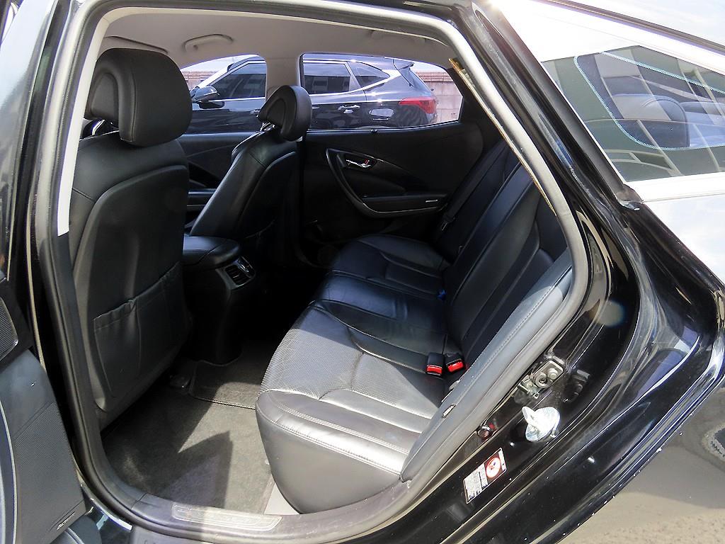HYUNDAI Grandeur - Vista 5