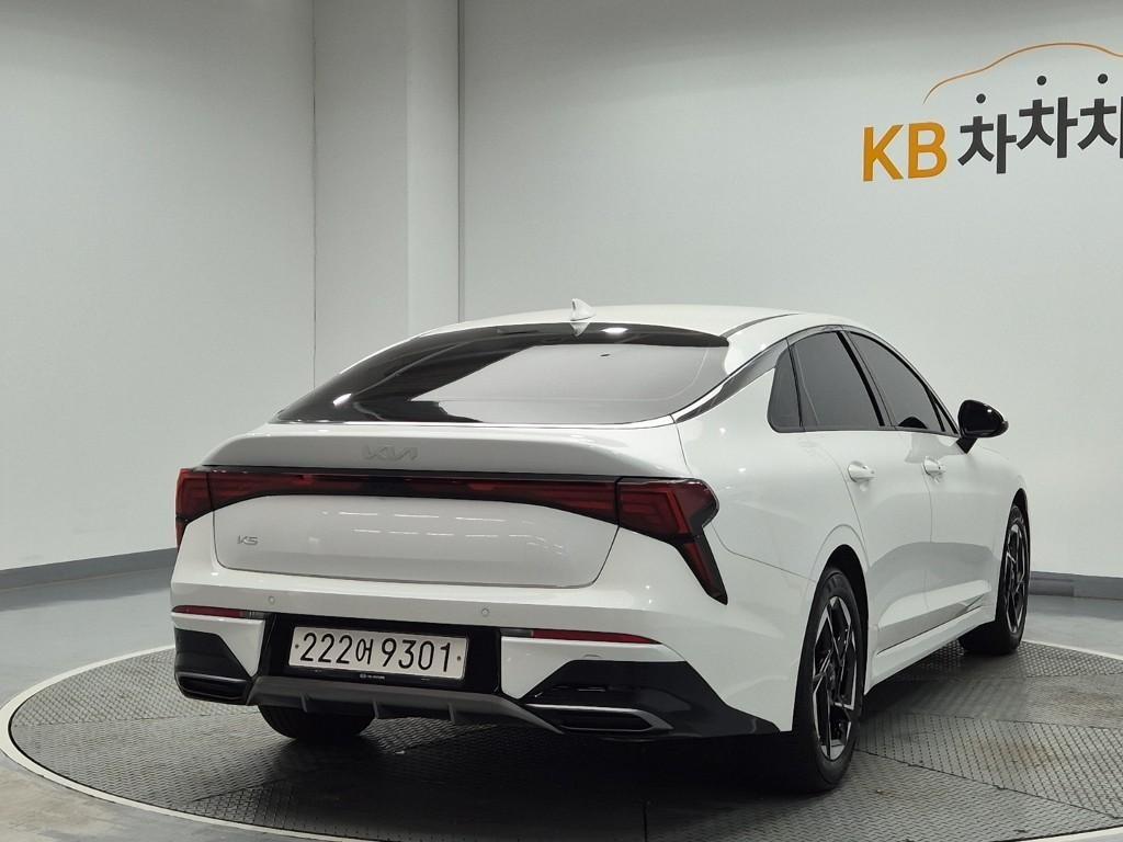 KIA K5 - Vista 3