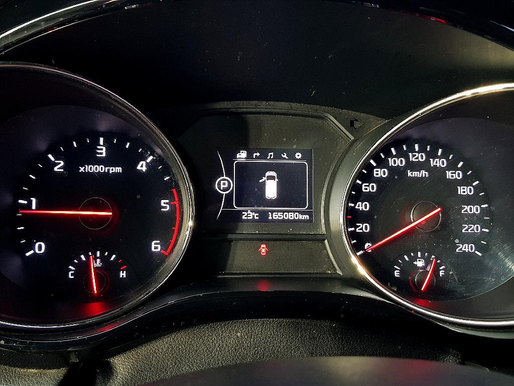 KIA Carnival - Vista 7