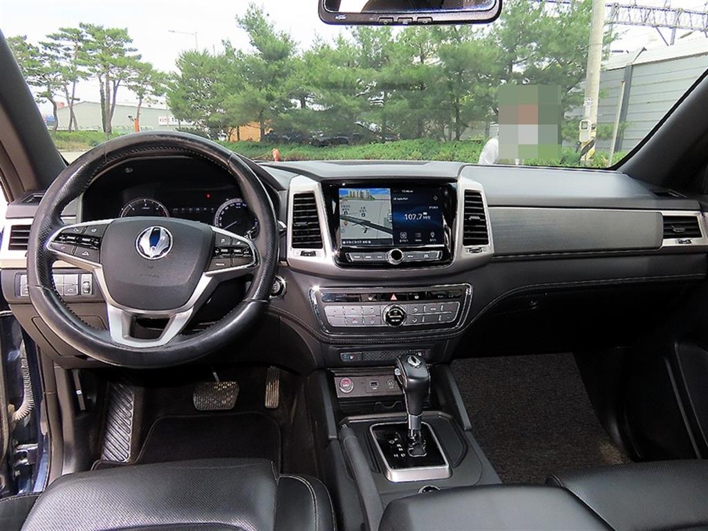 Ssangyong Rexton - Vista 7