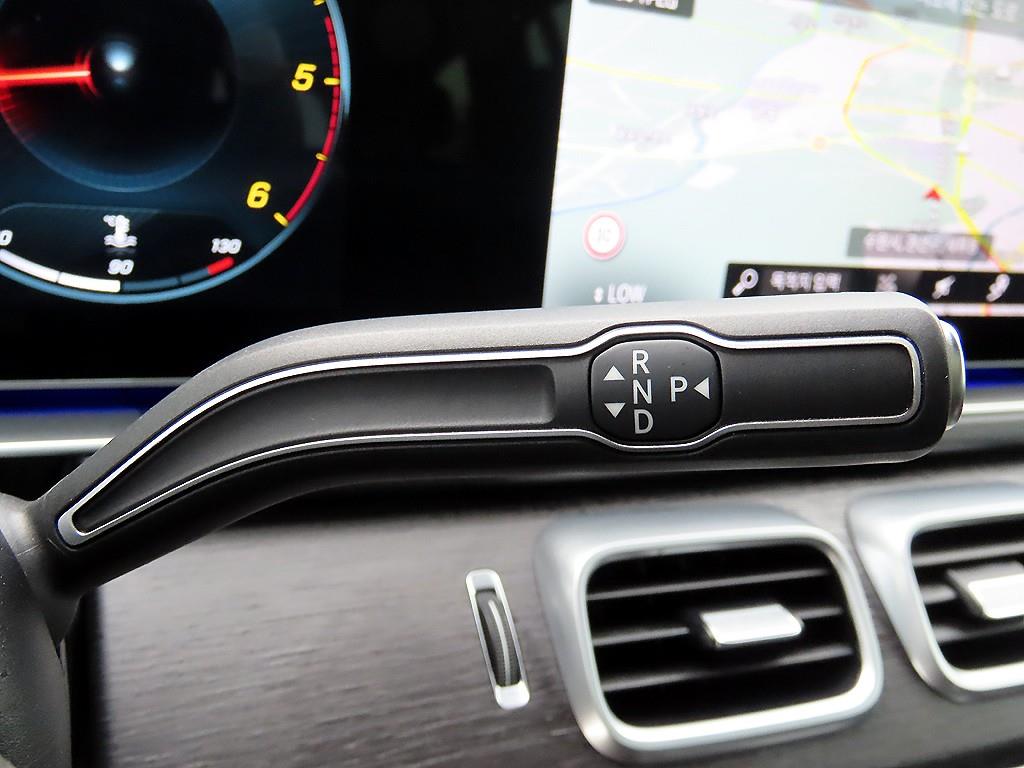 Mercedes Benz GLS Class - Vista 11