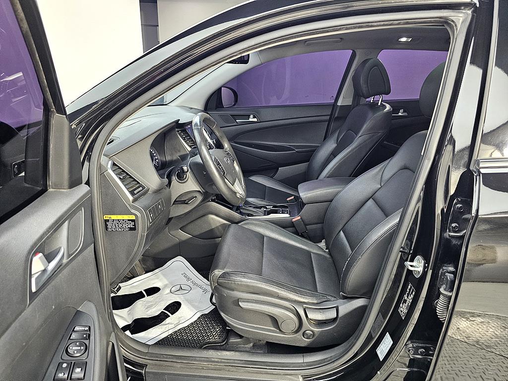 HYUNDAI Tucson - Vista 8