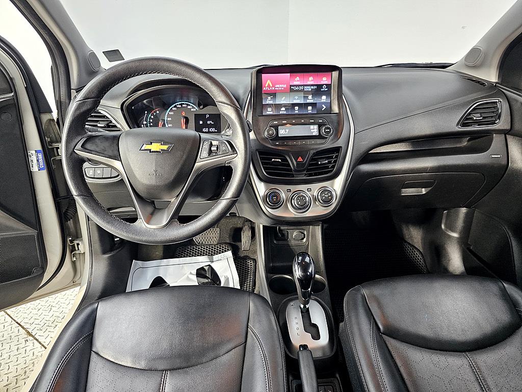 Chevrolet Spark - Vista 5
