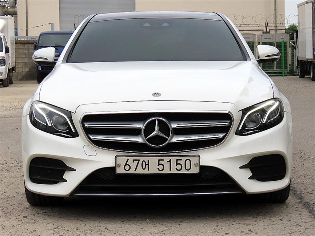 Mercedes Benz E class 2017 Blanco - Importación desde Corea - HF Imports Iquique - Foto 1
