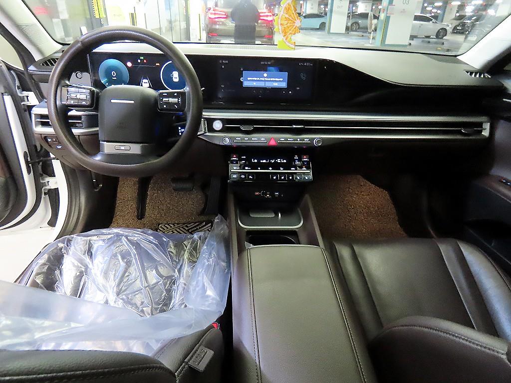 HYUNDAI Grandeur - Vista 10