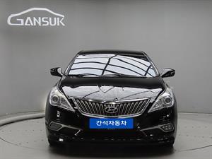 HYUNDAI Grandeur - Vista 2