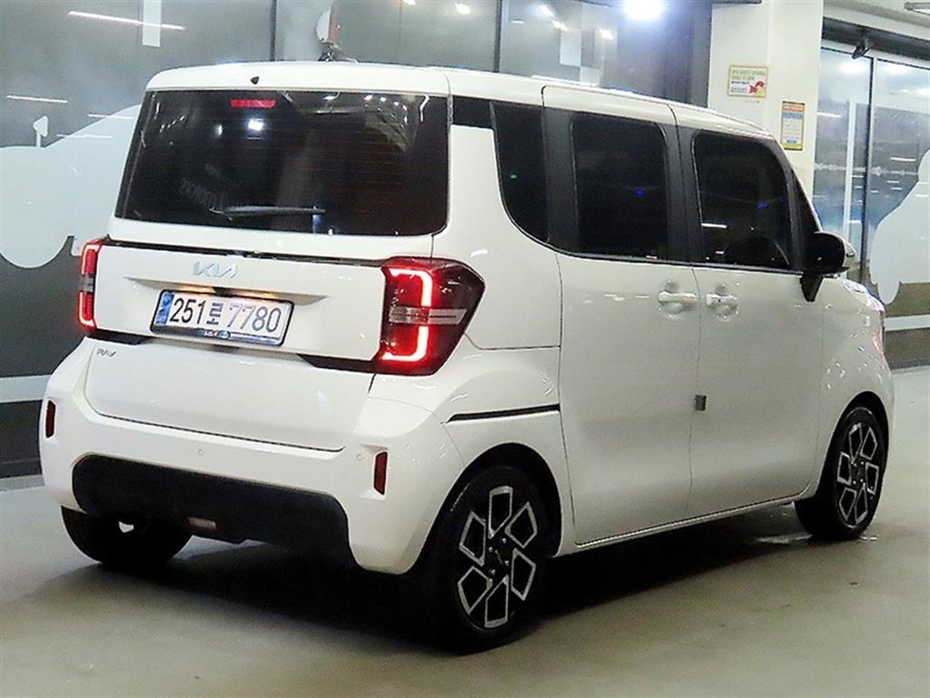 KIA Ray - Vista 4