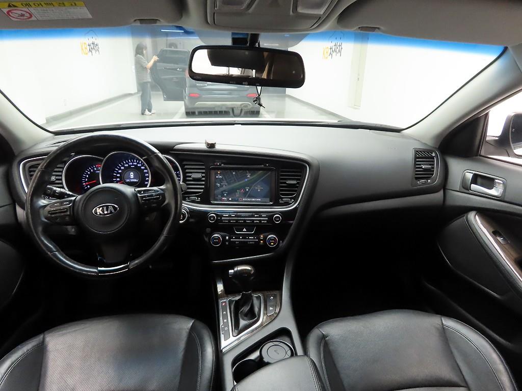 KIA K5 - Vista 6
