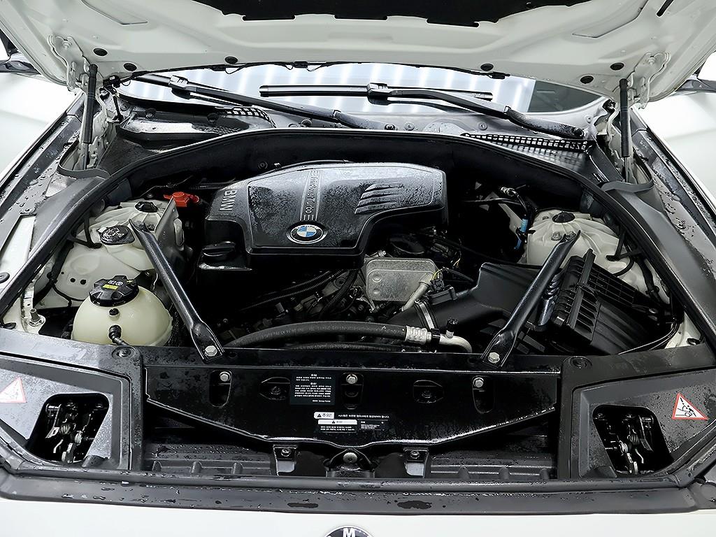 BMW 5 Series 2016 Blanco - Importación desde Corea - HF Imports Iquique - Foto 7