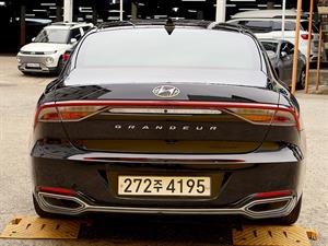 HYUNDAI Grandeur - Vista 6