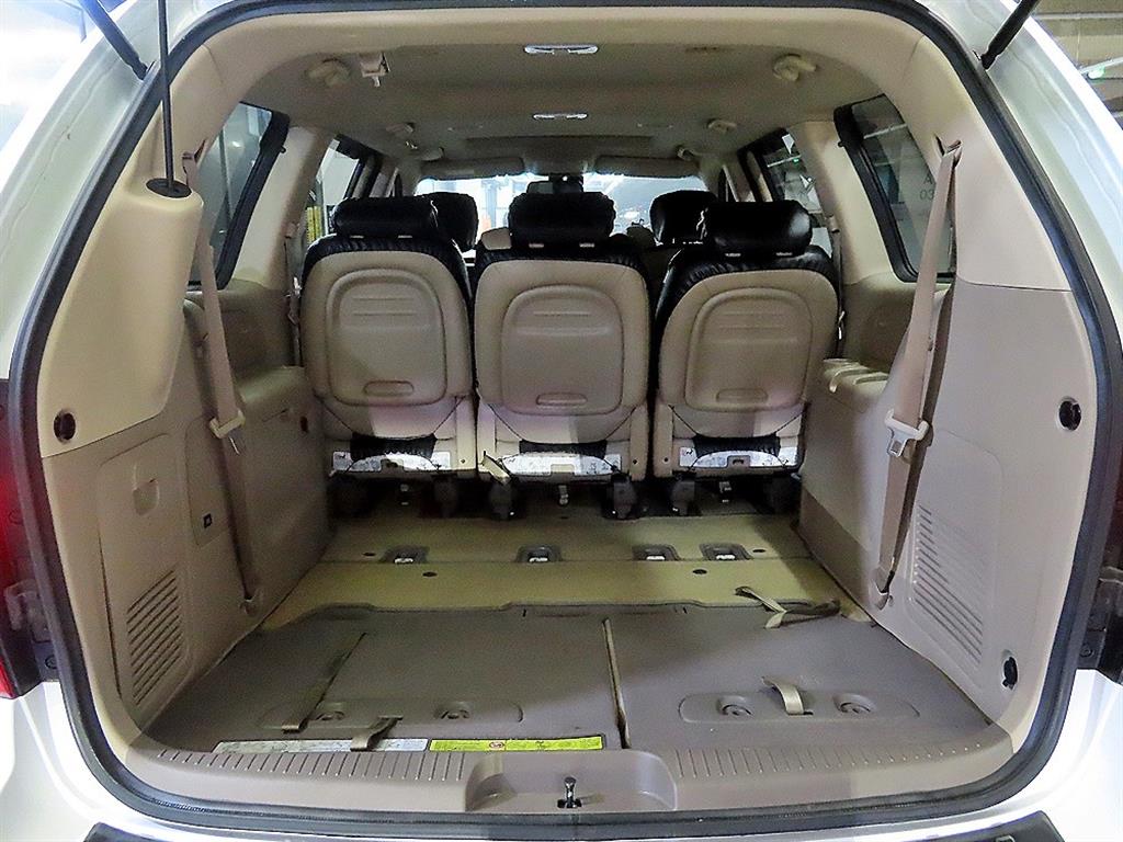 KIA Carnival 2014 Blanco - Importación desde Corea - HF Imports Iquique - Foto 17