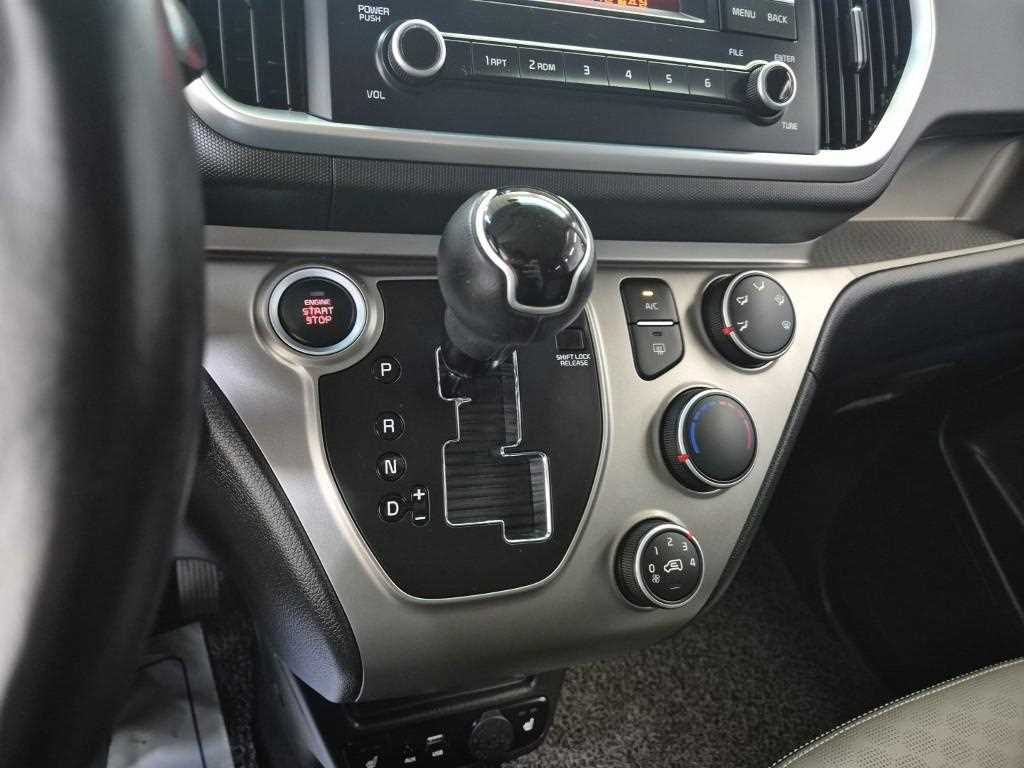 KIA Ray - Vista 8