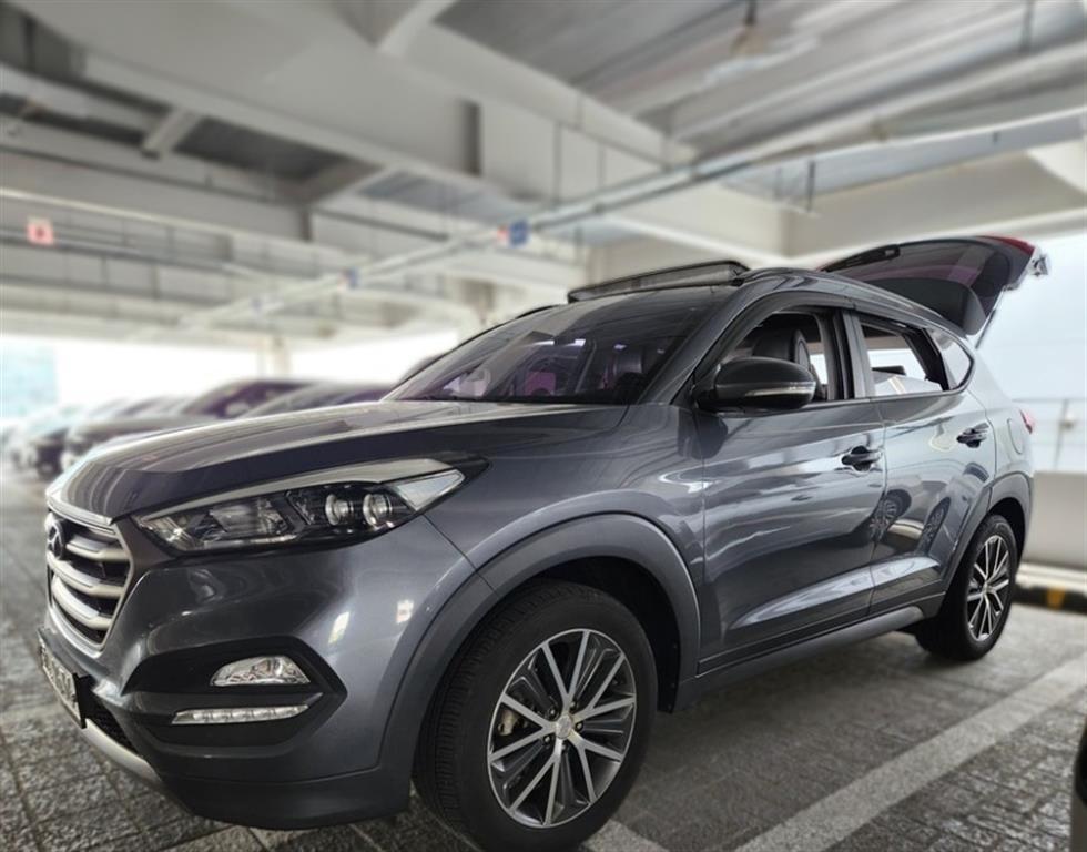 HYUNDAI Tucson 2016 Gris - Importación desde Corea - HF Imports Iquique - Foto 1