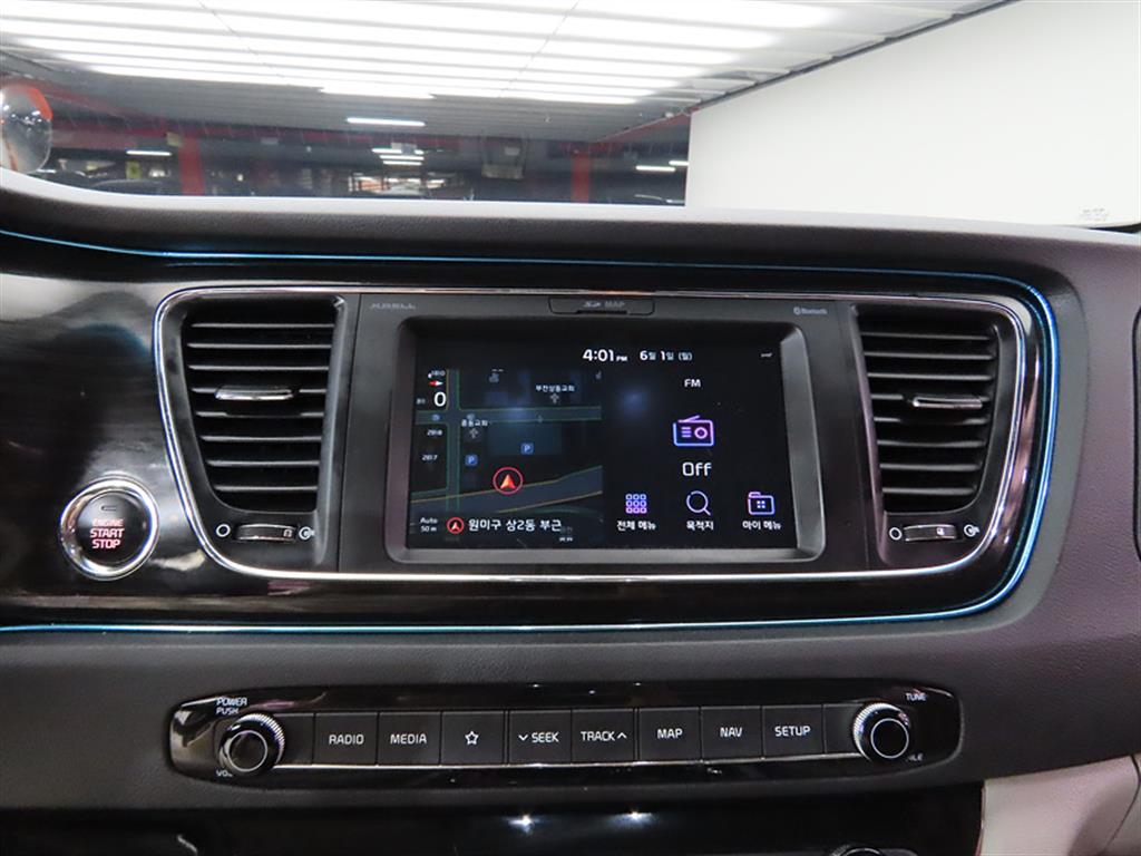 KIA Carnival 2019 Gris - Importación desde Corea - HF Imports Iquique - Foto 13