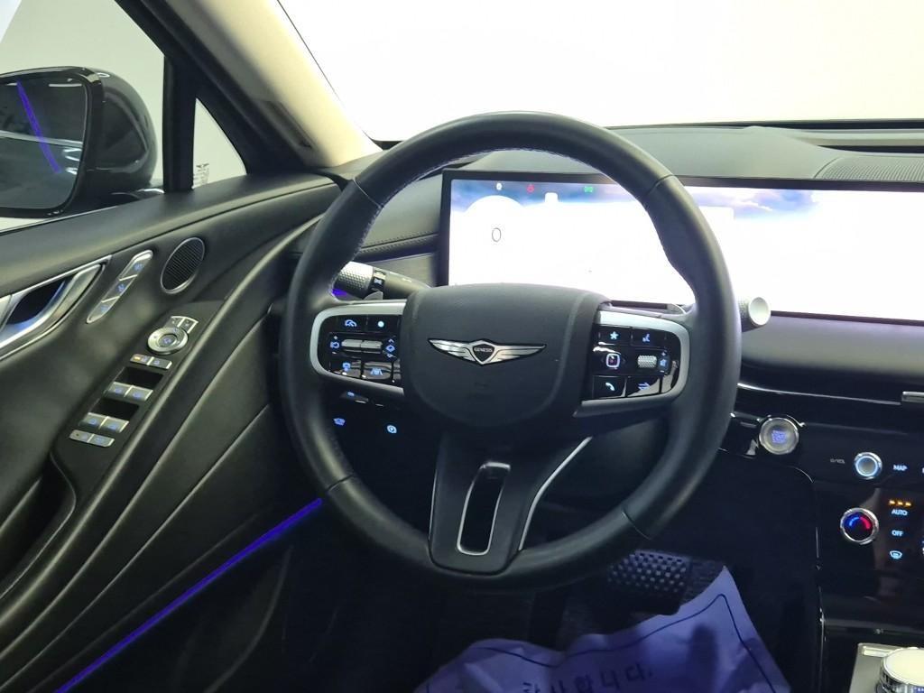 Genesis G80 - Vista 9
