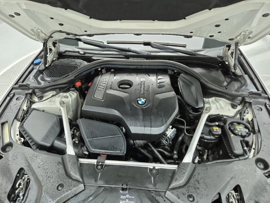 BMW 5 Series 2018 Blanco - Importación desde Corea - HF Imports Iquique - Foto 19