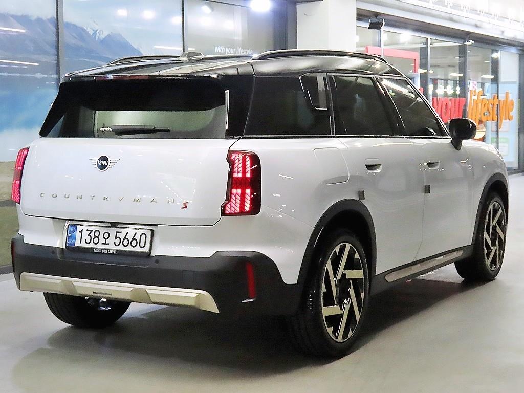 Mini Countryman - Vista 4