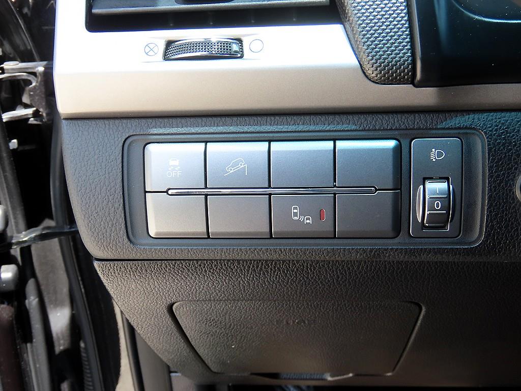 Ssangyong Rexton - Vista 11