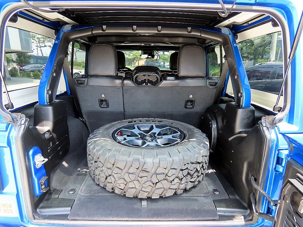 Jeep Wrangler 2021 Azul - Importación desde Corea - HF Imports Iquique - Foto 17