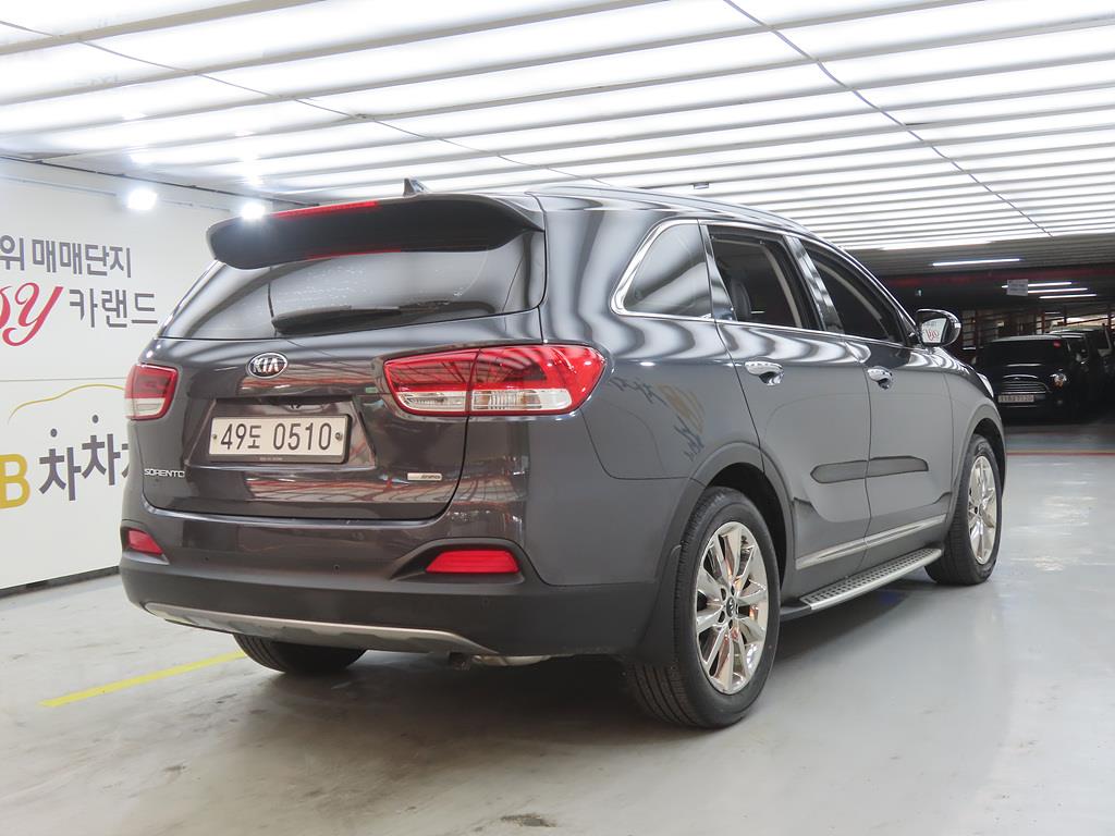 KIA Sorento - Vista 4