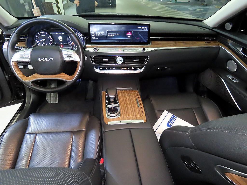 KIA K9 - Vista 10