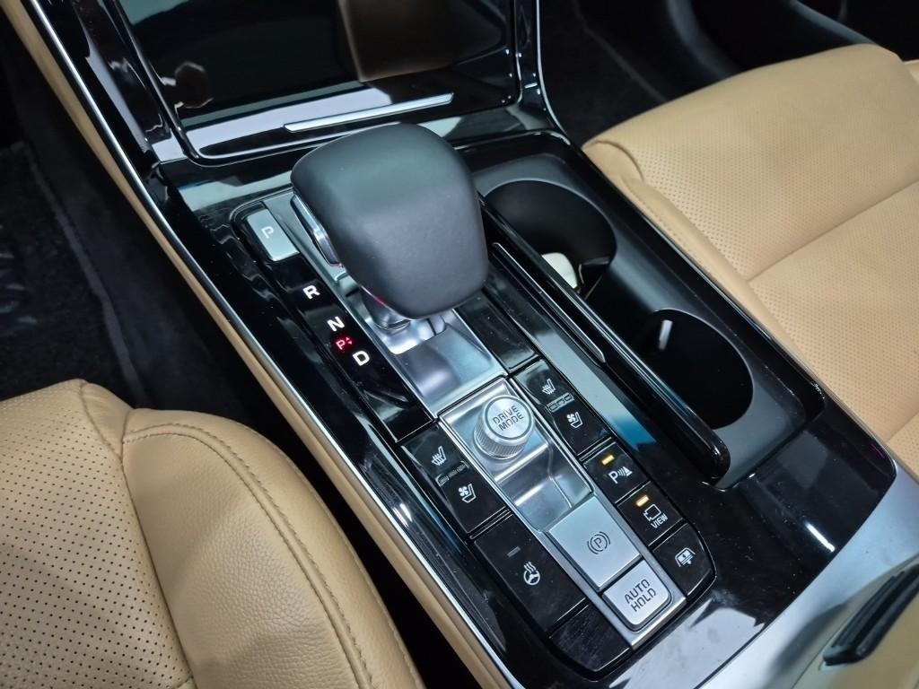 KIA K7 - Vista 8