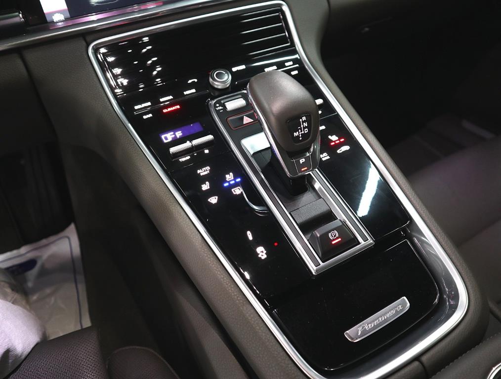 Porsche Panamera - Vista 12