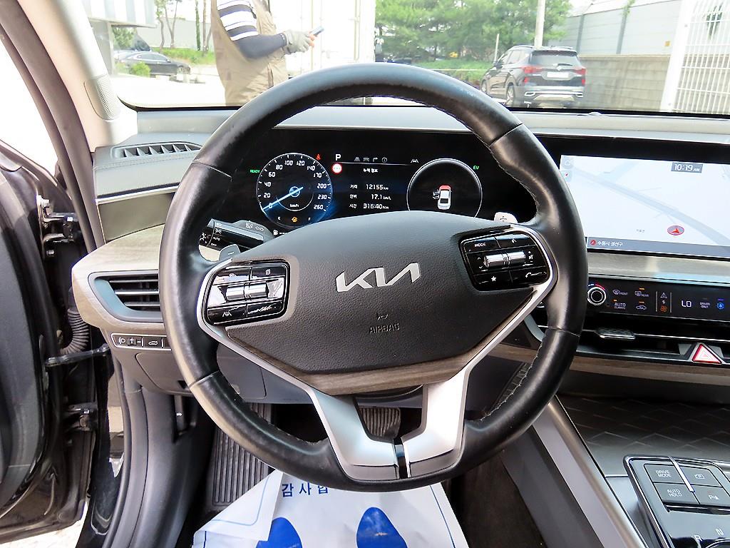 KIA K8 - Vista 8