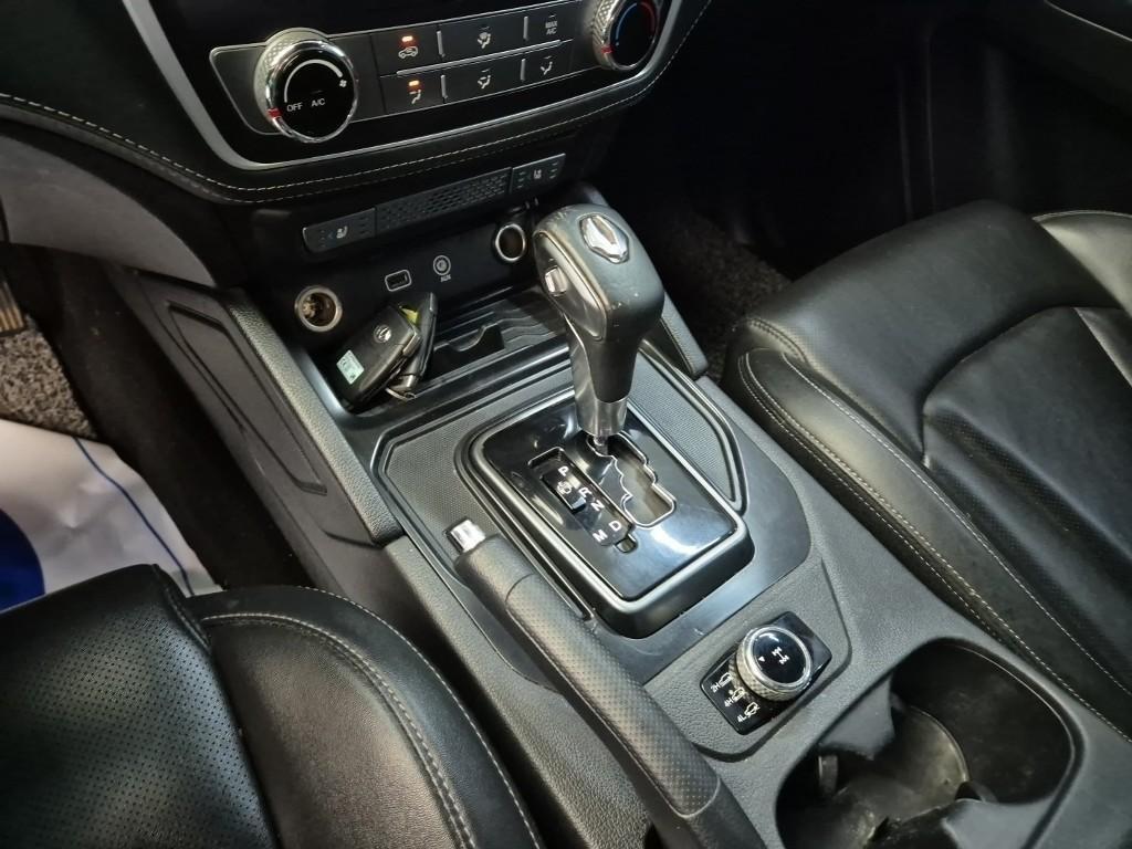 Ssangyong Rexton - Vista 7