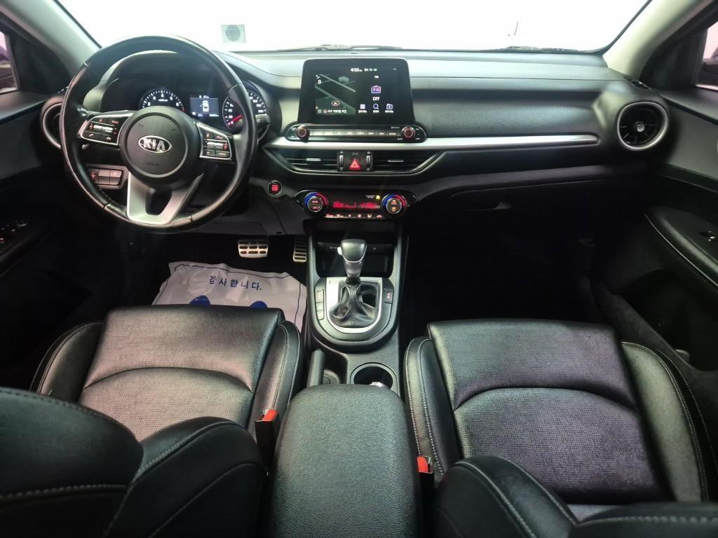 KIA K3 - Vista 7