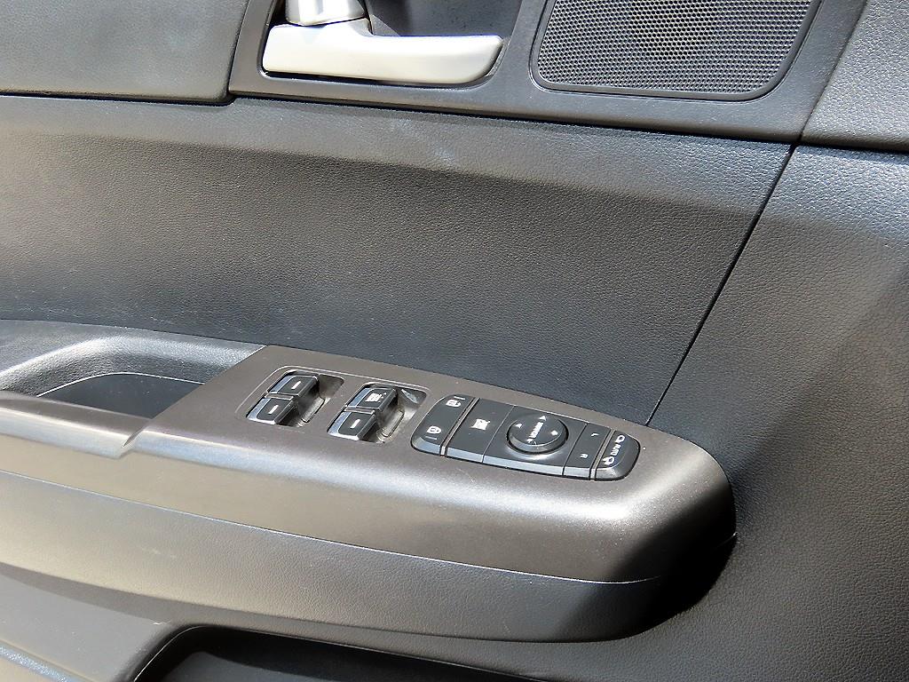 KIA Sportage - Vista 11