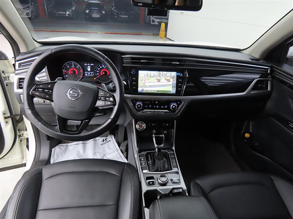 Ssangyong Korando - Vista 7