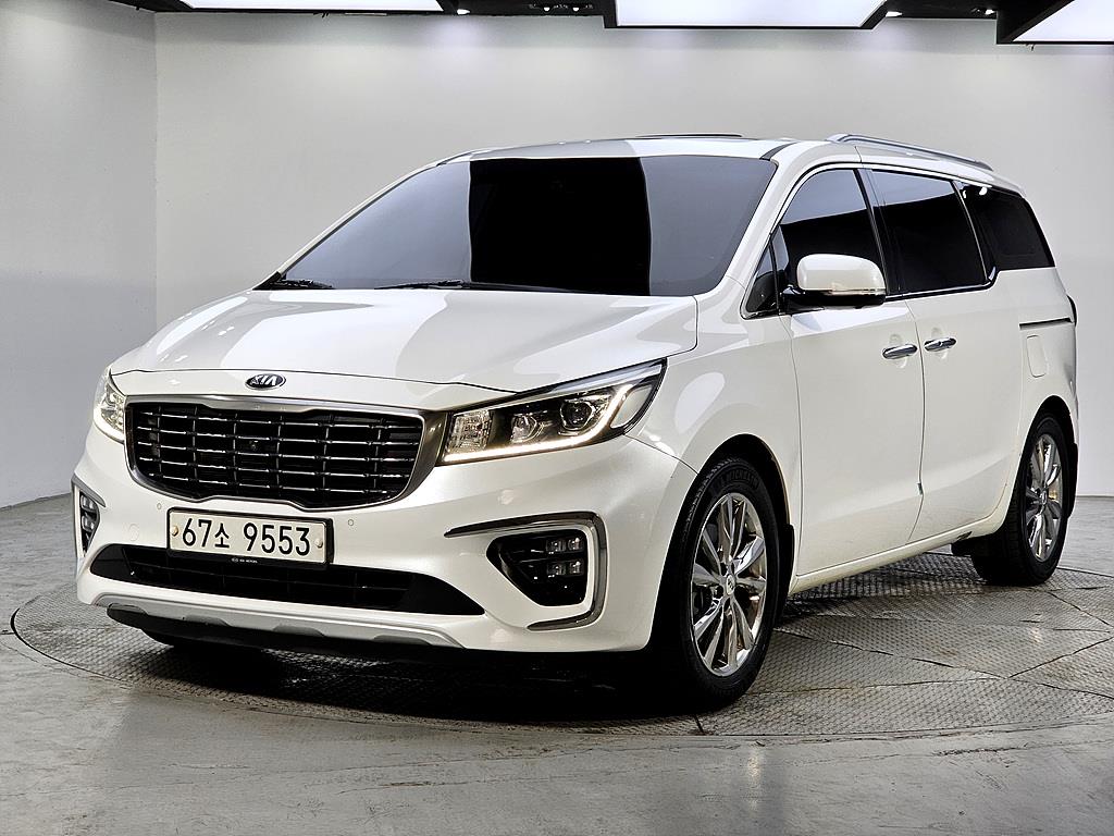 KIA Carnival 2019 Blanco - Importación desde Corea - HF Imports Iquique - Foto 1