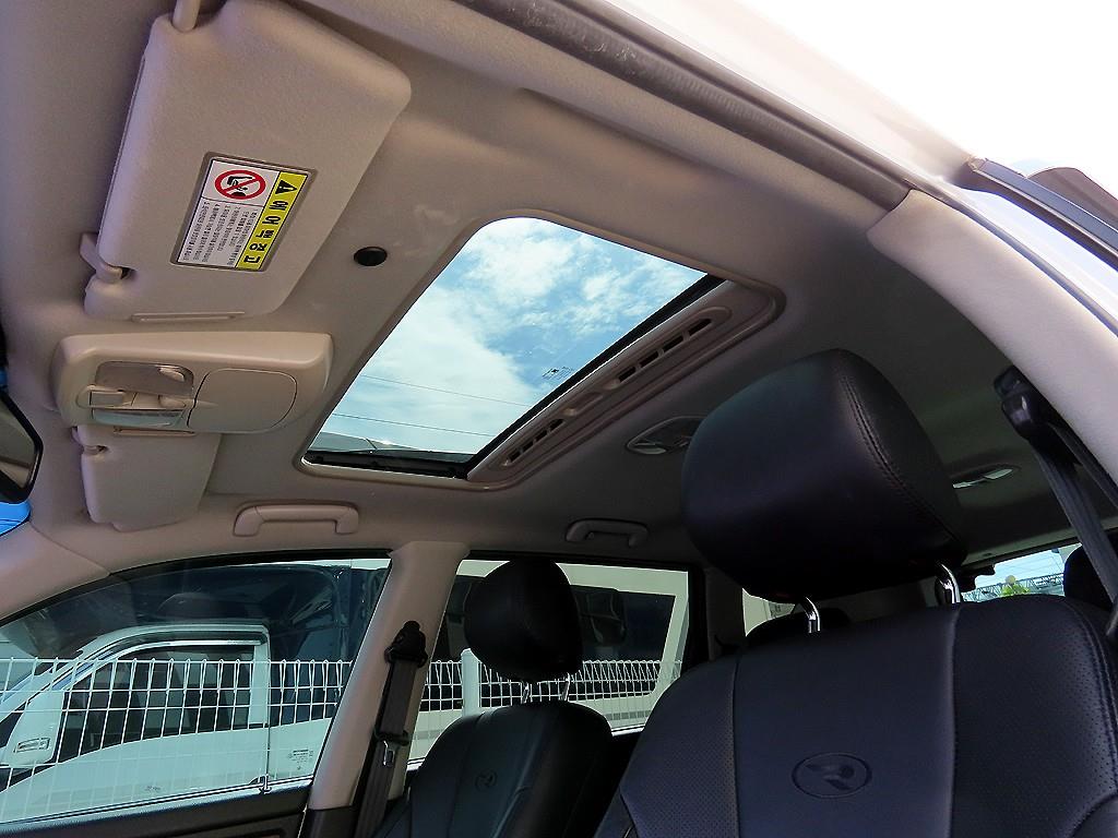 Ssangyong Rexton 2016 Plateado - Importación desde Corea - HF Imports Iquique - Foto 18