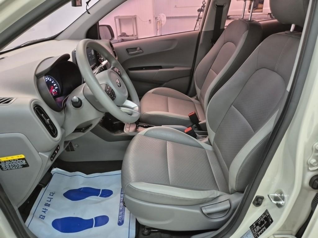 KIA Morning - Vista 11