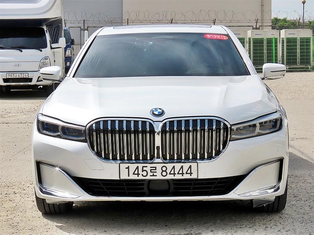 BMW 7 Series 2022 - Importación desde Corea - HF Imports Iquique - Foto 1