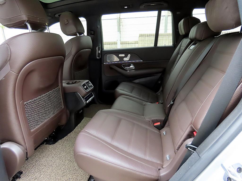 Mercedes Benz GLS Class - Vista 6