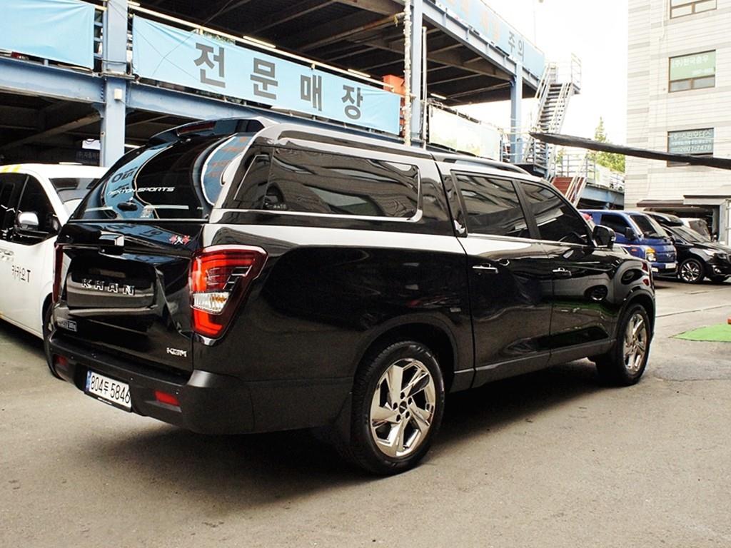 Ssangyong Musso - Vista 7