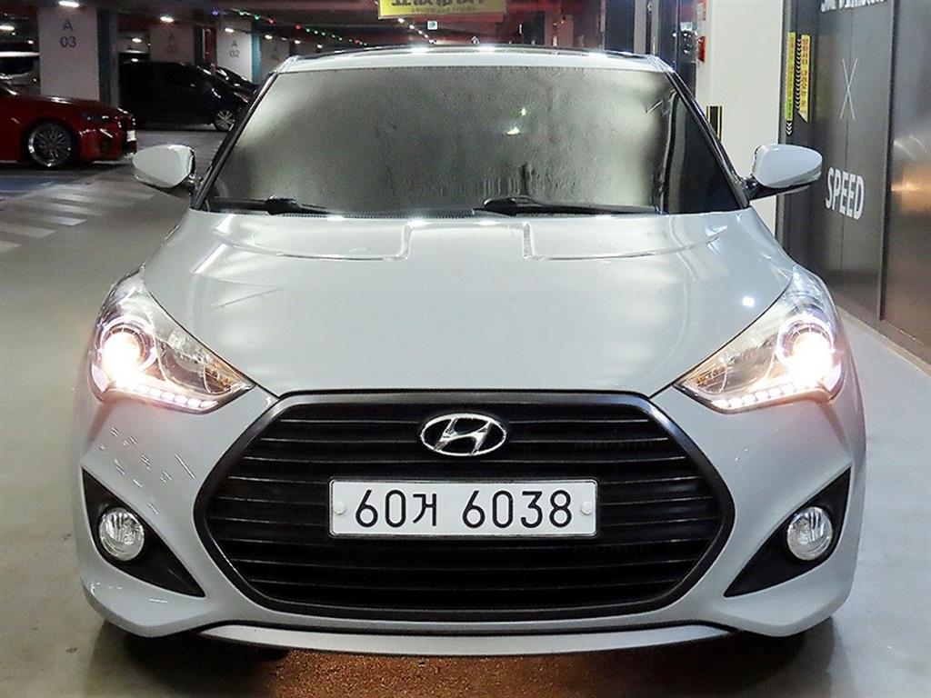 HYUNDAI Veloster - Vista 2