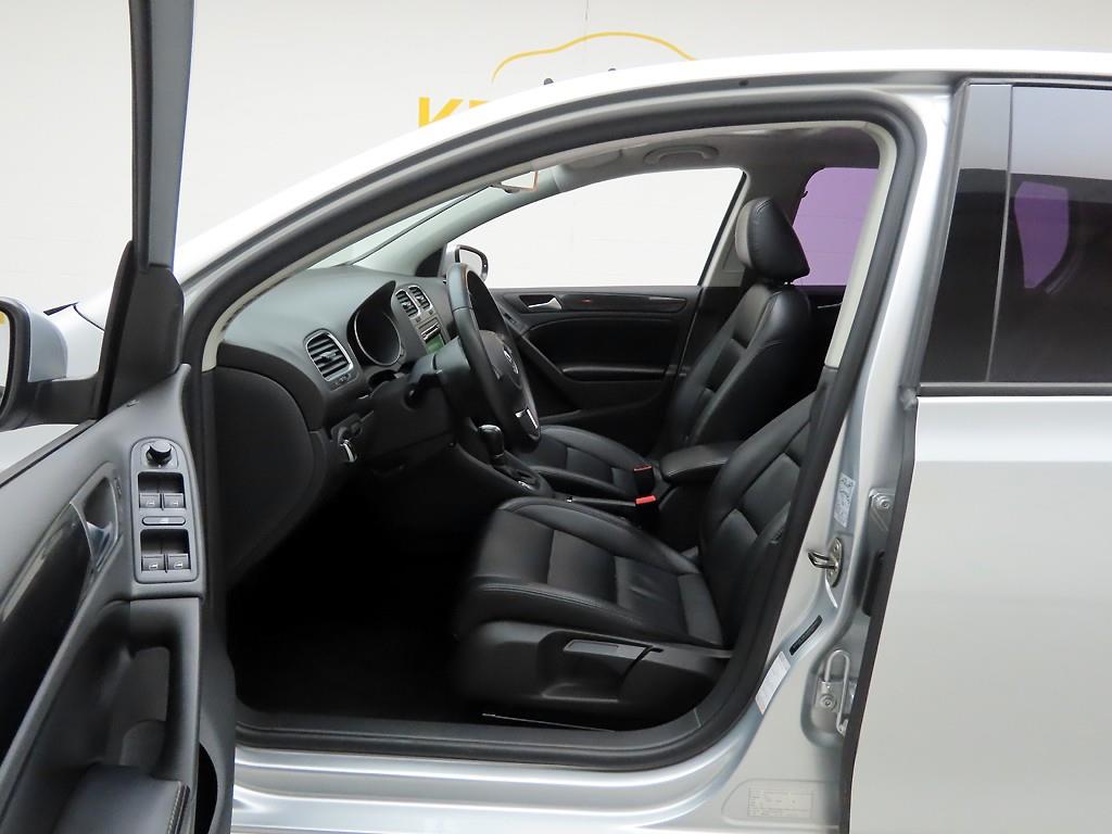 Volkswagen Golf - Vista 12
