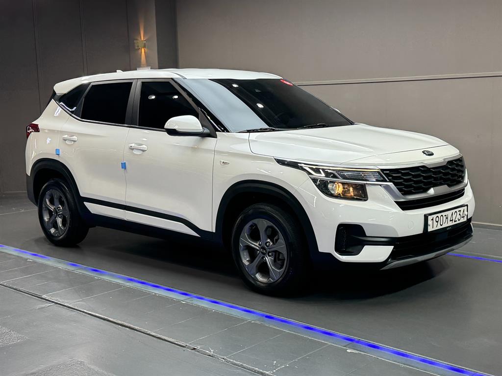 KIA Seltos - Vista 2