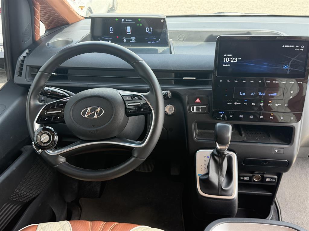 HYUNDAI Staria 2022 Blanco - Importación desde Corea - HF Imports Iquique - Foto 19